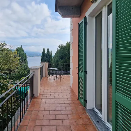 La Silente By Interhome Lägenhet Stresa